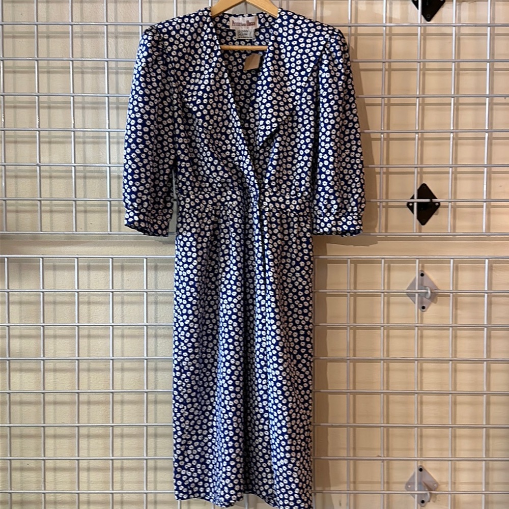 Vintage Petites for Maggy blue and white flower print dress